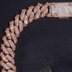 สร้อยคิวบาลิงค์แบบสั่งทำพิเศษ ประดับเพชรโมอิสซาไนต์ VVS ระดับ Iced Out ขนาด 20 มม. เงินแท้ 925  สำหรับงานแต่งงานหรือหมั้น สุดหรู - Product Image 2