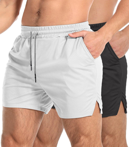 Pantalones cortos de gimnasio duraderos para correr para hombre, pantalones cortos reflectantes de seguridad para maratón y entrenamiento físico, ajuste cómodo - Product Image 1