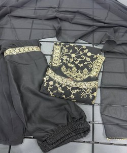 Vestido RUDRA 86499 para Mujer, Negro, Bordado, Estilo Vintage, Secado Rápido, Tradicional Indio-Pakistaní para Bodas - Product Image 2