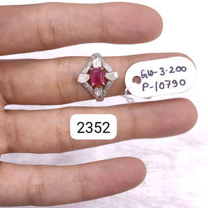 แหวนเงินแท้ 925 ประดับทับทิมธรรมชาติแบบโบราณ พร้อมเพชรทรงโพลกี้ งานแฮนด์เมด สำหรับขายส่ง - Product Image 2