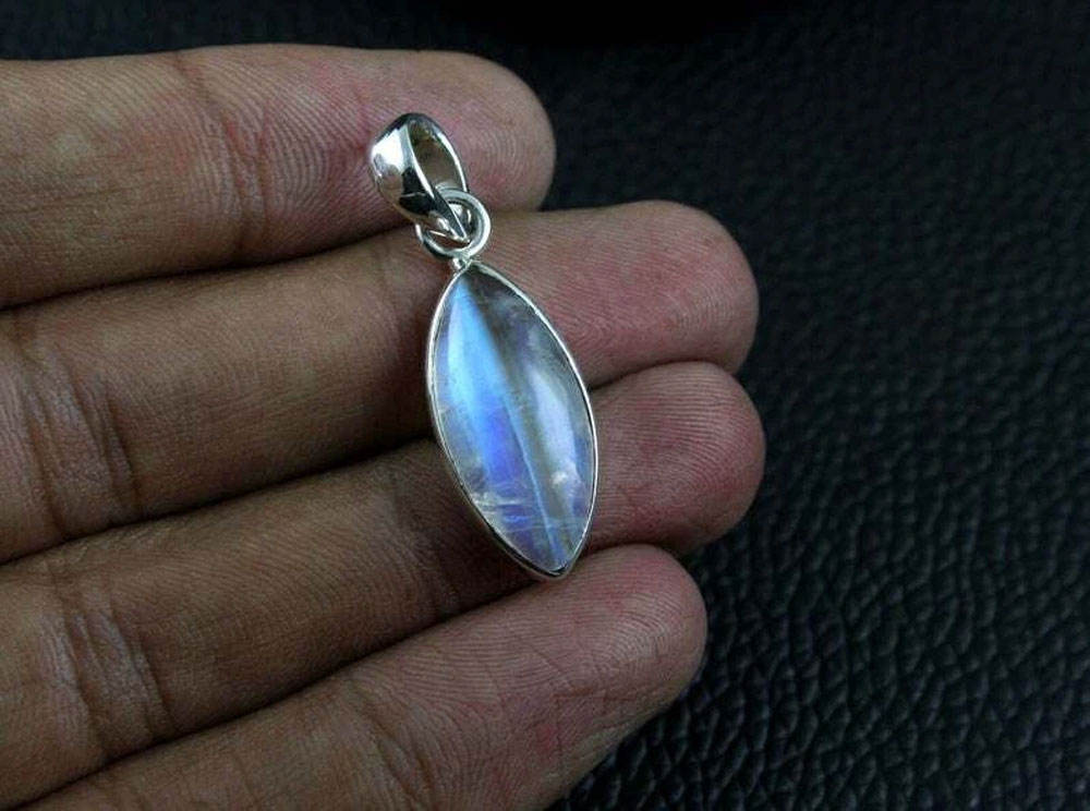 เช่นเดียวกับภาพ