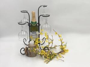 Porte-bouteille à vin décoratif vintage en métal avec support en verre pour la présentation sur table de bar à domicile et la mise en valeur des tables de restaurants, provenant d'Inde - Product Image 6