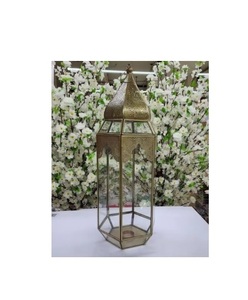 New Design Set Of 2 Pcs Classic Metal <b>Candle</b> Lanterns For Home Decoration Metal <b>Candle</b> Holder and Lantern <b>Red</b> Color Finished - Product Image 2