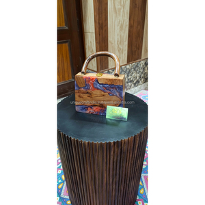 Elegante bolso de mano de resina rosa con diseño de incrustaciones de estrella dorada y acabado jaspeado para mujer, ocasiones de noche y fiesta - Product Image 6
