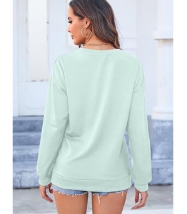 Nouveau design de luxe, sweat-shirt en coton pour femme à manches longues, col et épaules tombantes, imprimé, confortable, décontracté, hiver, imprimé personnalisé - Product Image 2