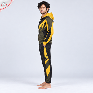 Conjunto Deportivo con Capucha para Hombre, Hecho con Material Cálido, Ofrece un Ajuste Cómodo, Conjunto Completo con Capucha para Invierno - Product Image 5
