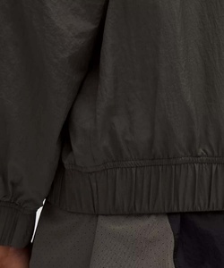 Vêtements de sport de gros pour la salle de sport, veste coupe-vent décontractée pour femmes avec fermeture éclair, de haute qualité, respirante, poignets élastiques, veste en nylon - Product Image 6