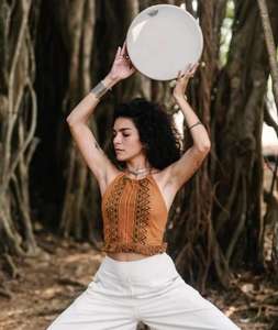 Haut court ethnique artisanal imprimé à la main avec franges à pompons, style bohème, jaune moutarde, imprimé Sanganeri, pour femme - Product Image 2