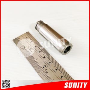 Guide de soupape d'échappement TAIWAN SUNITY haute qualité 6CH pour pièces de moteur marin diesel Yanmar 6CH - Product Image 4