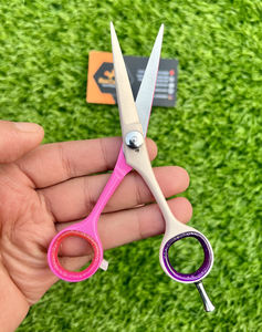 Tijeras de Entresacar Profesionales para Salón, para Diestros, de Acero Inoxidable Pakistan 9CR13, 5.5'' 6'', Z8002, Ligeras y Afiladas - Product Image 3