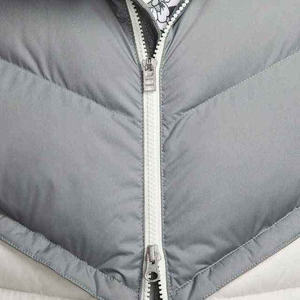 Men's Hooded Color Blocking Puffer <b>Jacket</b> Down Filled Winter Coat Windproof Casual Style Regular Fit Gray <b>White</b> Zipper Closure - Product Image 6