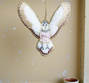 Decoración de Pared de Lujo con Mariposas Bordadas en Zari, Artesanía Tradicional India, Adorno Colgante para Bodas, Diwali y Decoración de Interiores - Product Image 3