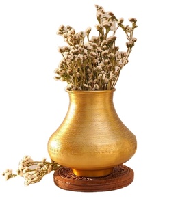 Vase décoratif en métal couleur or de luxe pour la décoration intérieure moderne, décoration et présentation pour la maison, l'hôtel et le bureau - Product Image 4