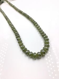 Perles lisses en saphir vert naturel, pour la création de bijoux fins, collier en pierres précieuses - Product Image 6