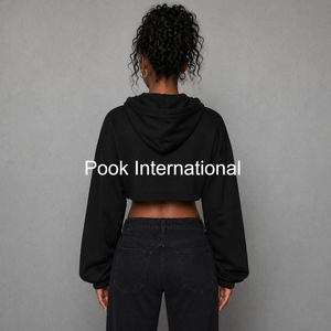 Sweat à capuche court imprimé Delta pour femme, noir, tricoté, manches longues, épaules tombantes, tenue décontractée d'hiver - Product Image 3