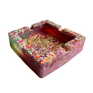 Cendrier artisanal rustique de qualité supérieure en bois et résine pour fumer - Product Image 4