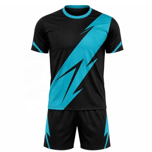 ชุดฟุตบอลสีดำน้ำเงิน ระบายอากาศได้ดี ผลิตจากโพลีเอสเตอร์ 100% เสื้อแขนสั้น กางเกงขาสั้น สำหรับฝึกซ้อมและแข่งขัน  รับสั่งทำตามแบบ - Product Image 1