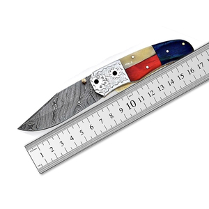Cuchillo Plegable de Acero de Damasco Hecho a Mano de Grado Industrial Maysara Impex con Hoja de Punta Clip y Mango con Bandera de EE. UU. - Product Image 5