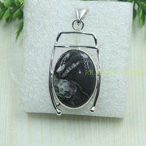 Colgante de piedra preciosa de jaspe piel de cebra natural, plata de ley 925, joyería hecha a mano, regalo para mujeres, unisex, regalo de Navidad - Product Image 3