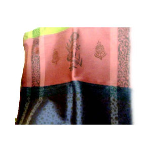 Écharpe en soie imprimée à l'écran, 100% soie pure, twill satiné, écharpe carrée pour femme, écharpes en soie imprimées numériquement personnalisées - Product Image 1