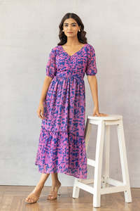 Robe midi décontractée d'été pour femme, coupe ample, épaules dénudées, imprimé floral, manches bouffantes, taille élastique, ligne A, avec poches - Product Image 3