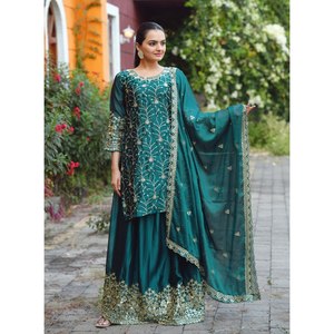 Conjunto De Traje De Mujer De Diseñador Con Bordado De Rangoli Y Secuencia De Trabajo - Product Image 3