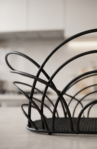 Wholesale <b>Black</b> Metal <b>Wire</b> Fruit Storage <b>Basket</b> Minimalist Decorative Bread Holder Kitchen Organizer - Product Image 2