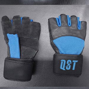Gants de musculation premium avec paume antidérapante, longue sangle de poignet, gants d'entraînement personnalisés pour hommes et femmes - Product Image 3
