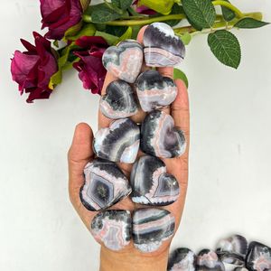 Cœur en cristal d'améthyste naturelle et d'agate dentelle, sculpté à la main, pierre de guérison, vente en gros, cœur en cristal naturel pour la guérison et la décoration - Product Image 2