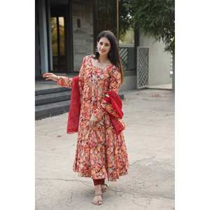 Conjunto de Traje de Fiesta para Mujer de Diseñador con Top, Pantalón y Dupatta - Look Elegante y Moderno - Product Image 4