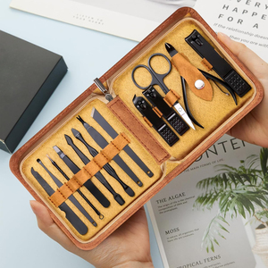 Ensemble de manucure élégant noir pour soins des ongles, outils de toilettage en acier inoxydable pour hommes et femmes, idéal pour les voyages d'affaires, vente en gros - Product Image 6