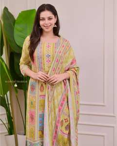 Nuevo Traje Salwar Kameez al por Mayor Más Vendido para Mujer - Shalwar Kameez Punjabi Étnico de Bollywood con la Mejor Costura Completa - Product Image 2