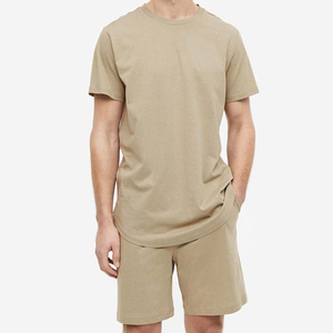 T-shirt et short en maille respirante à séchage rapide, de qualité supérieure, avec logo personnalisé, nouveau design, légers, style streetwear décontracté pour l'été - Product Image 5