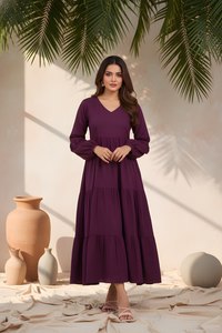 Elegante Vestido Morado de Seda con Corte Delta, Cuello en V, Manga Abullonada Completa, Largo Regular, Totalmente Cosido, Color Sólido, Estilo Occidental para Fiestas - Product Image 2