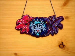 สร้อยคอปักที่ทำด้วยมือสวยงามพร้อมลูกปัดแก้วมันวาวเครื่องประดับแฟชั่นสำหรับวันครบรอบแต่งงาน - Product Image 2