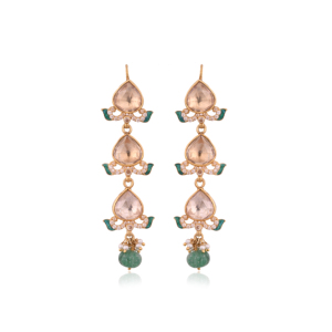 Clásicos Atemporales, Pendientes Colgantes de Plata Chapada en Oro de 18K, Incrustaciones de Vidrio Meenakari Hechas a Mano, Forma de Corazón Vintage |   Herencia Real - Product Image 1