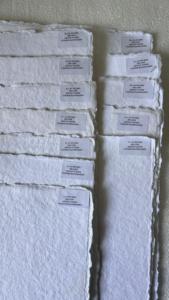 Feuilles de papier faites à la main à bords frangés pour invitations haut de gamme, papeterie, artisanat, emballage et projets créatifs – Vente en gros - Product Image 5