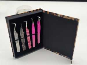 Kit de Pinzas Profesionales para Extensión de Pestañas con Punta de Fibra, 5 Piezas, con Recubrimiento de Papel, Aislamiento, Curvatura de 45 Grados, Empaque Personalizado - Product Image 5