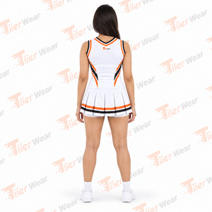 Uniforme de cheerleading pour femmes, style équipe universitaire, tissu respirant de qualité supérieure, imprimé par sublimation, tissu de performance athlétique, haut de cheerleading - Product Image 4