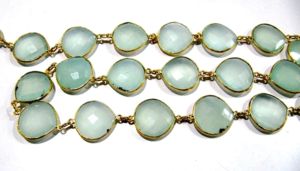 Chaîne de connecteurs à facettes en forme de cœur en calcédoine aqua naturelle, style briolette - Product Image 4