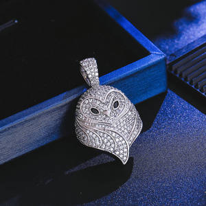 Pendentif en moissanite en forme de hibou, plaqué argent 925, micro-pavé, thème animal, charme de luxe unisexe, à porter au quotidien - Product Image 3