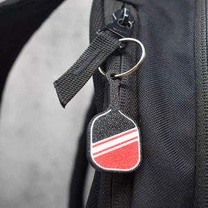 Porte-clés en caoutchouc durable pour pickleball, avec design personnalisé, couleur et logo au choix, et option de taille personnalisée - Product Image 3