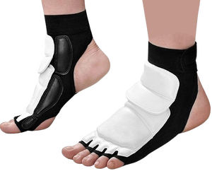 Protections de pieds pour le taekwondo, pour le sparring et l'entraînement - Product Image 2