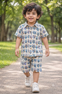 Nouvel ensemble deux pièces d'été pour bébés garçons, chemise à manches courtes et short en coton imprimé oiseaux, tenue formelle - Product Image 3
