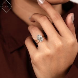 Anillo de Diamantes Ovalados de Lujo en Oro Amarillo con Cuatro Puntas, Joyería de Compromiso para Mujer, Regalo de Aniversario - Product Image 5