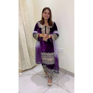 BORDADO DE TERCIOPELO VISCOSA A LA MODA SECUENCIA TRABAJO FONDO SUPERIOR CON VINO DUPATTA - Product Image 1