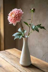 Vase de table en céramique minimaliste, finition mate, 8-16 pouces, design exquis et durable, idéal pour un cadeau de pendaison de crémaillère - Product Image 5