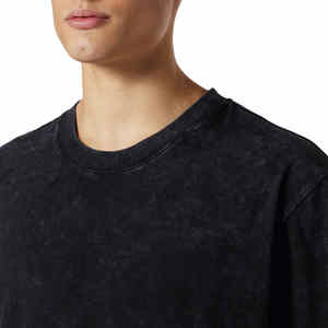 Camiseta Oversize Vintage de Algodón 100% de Alto Gramaje con Hombros Caídos, Lavado Ácido, Negra, Larga, Tejido Ligero de Bambú - Product Image 3