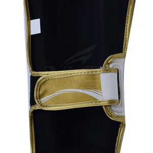 Protège-tibias en cuir de haute qualité pour adultes, boxe et MMA - Protection des pieds écologique, durable et légère - Product Image 6