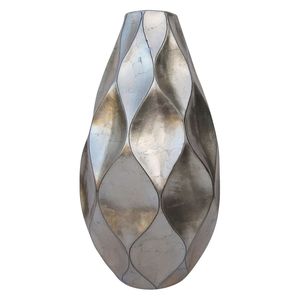 <b>Unique</b> metal flower <b>vase</b> expressing creative excellence ideal for enhancing rooms with fashionable metallic accent - Product Image 3